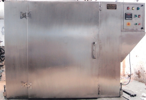 Chemical tray dryer tray dryer